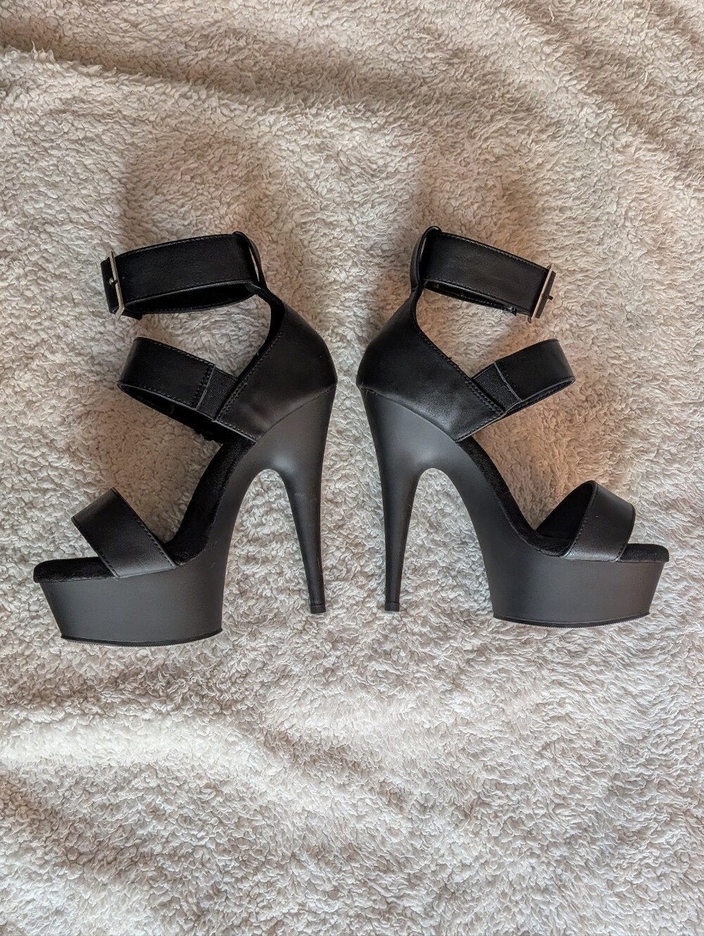 Pleaser Delight-629 Matte Black Heels